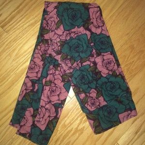 LulaRoe OS rose leggings